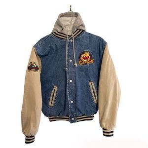 Vintage Winnie the Pooh bomber jackets 90s Disney
store embroidered small